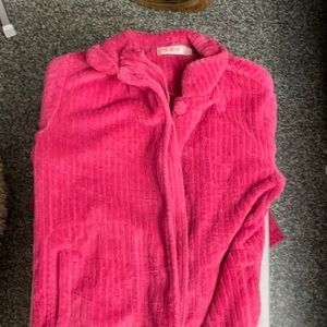 Fluffy button up pockets pink dressing gown knee